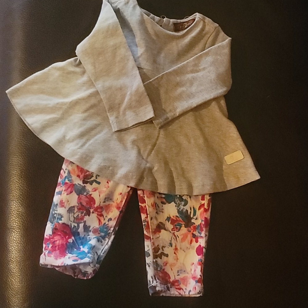 Girls 3-6 mo 7 for all mankind 2 piece set